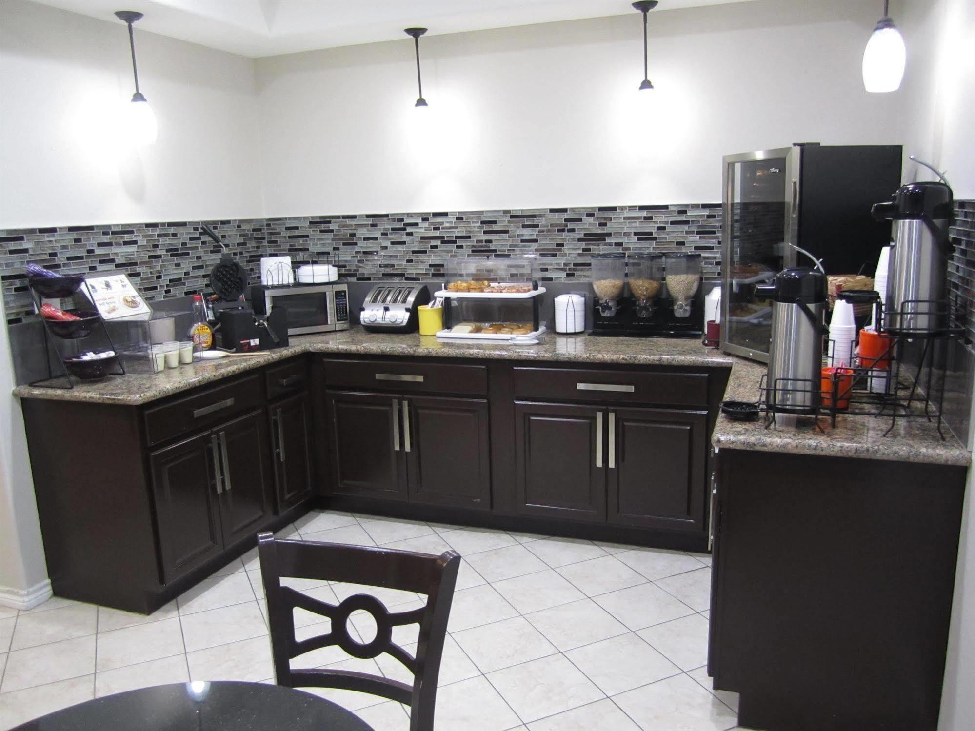 Executive Inn & Suites - Jewett Extérieur photo