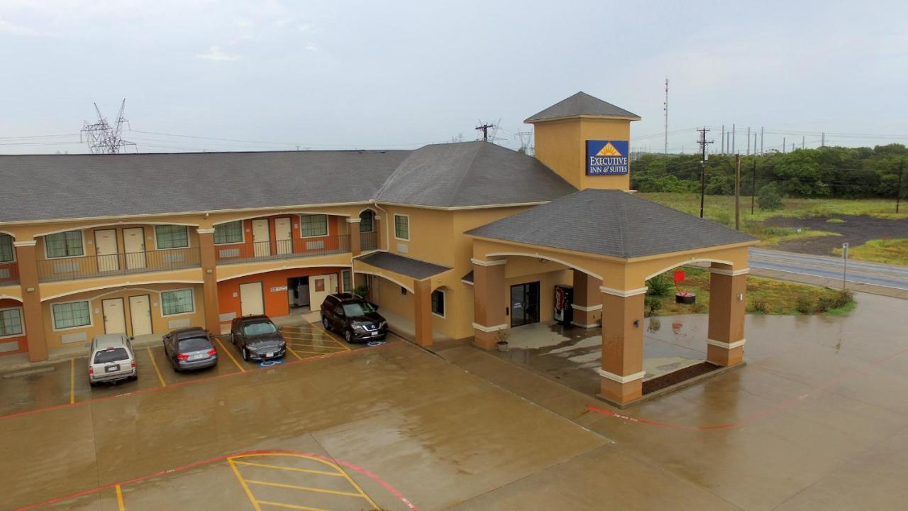 Executive Inn & Suites - Jewett Extérieur photo