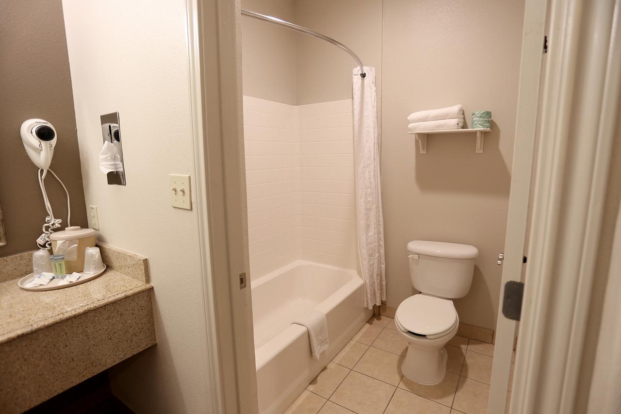 Executive Inn & Suites - Jewett Extérieur photo