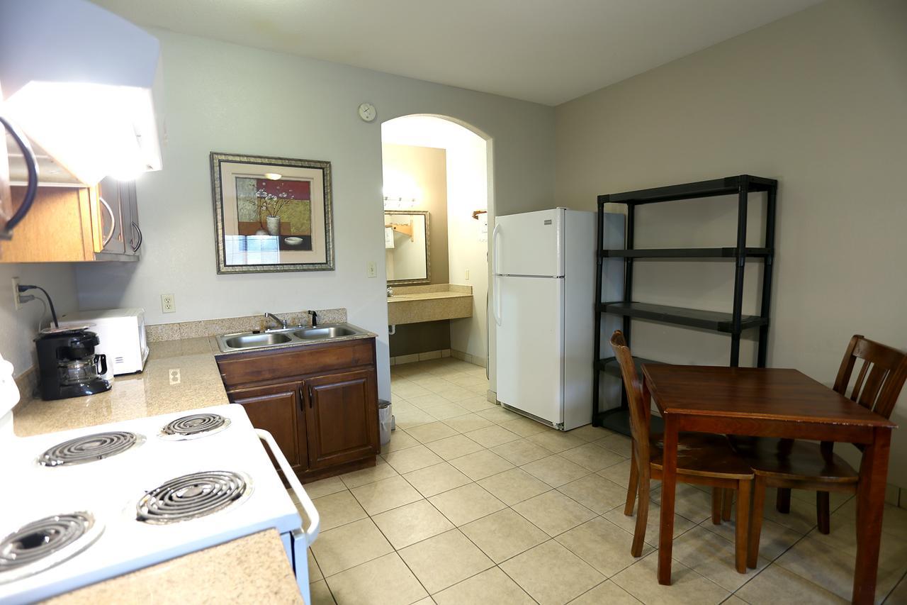 Executive Inn & Suites - Jewett Extérieur photo